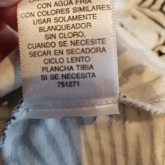 A New Approach Black & White Halter Dress 10 - Picture 10 of 10